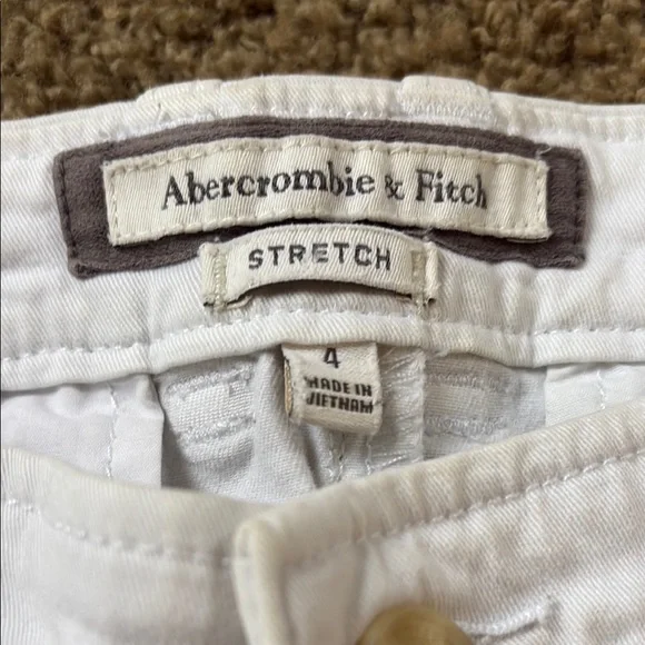 Abercrombie & Fitch White Jean Shorts with Moose Logo - Picture 2 of 4